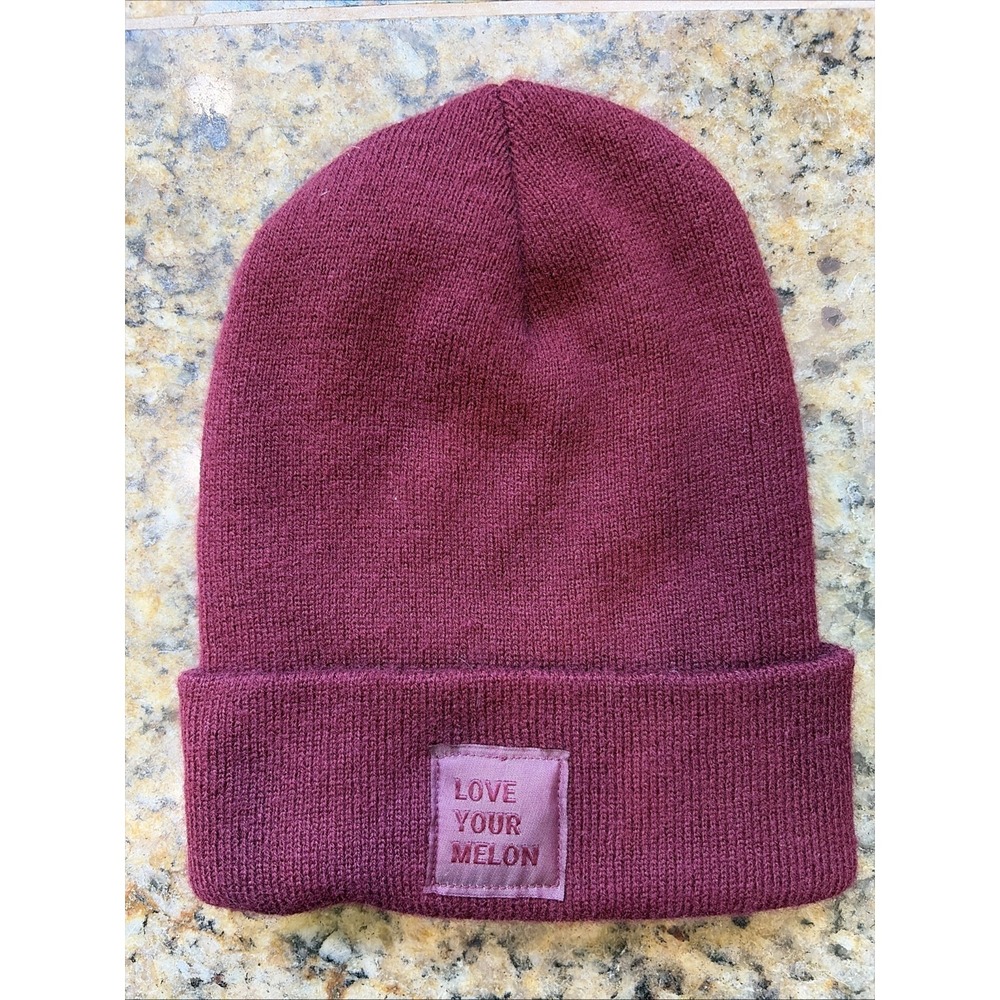 Love Your Melon Maroon Burgundy Ribbed Knit Beanie Hat Cap Outerwear One Size‎